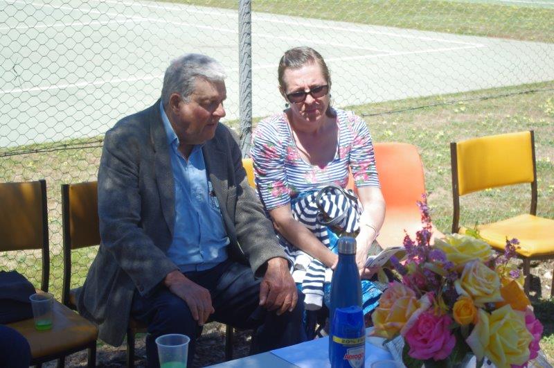 Ray Wallace and Danielle Orr in deep conversation !